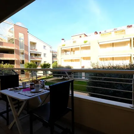 Apartment Poseidon 3 Vacanza *