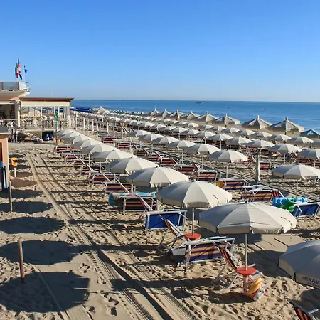 Apartment Poseidon 3 Vacanza Pineto